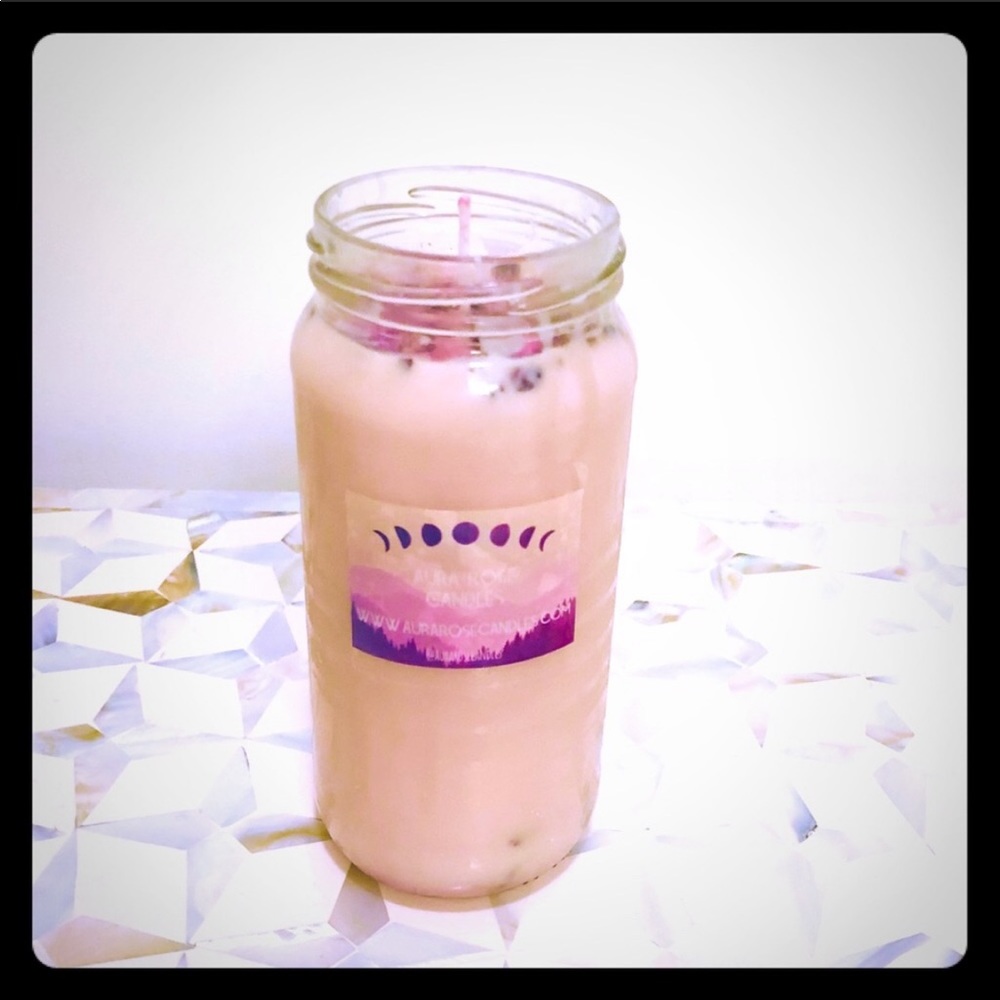 NWT Love Candle